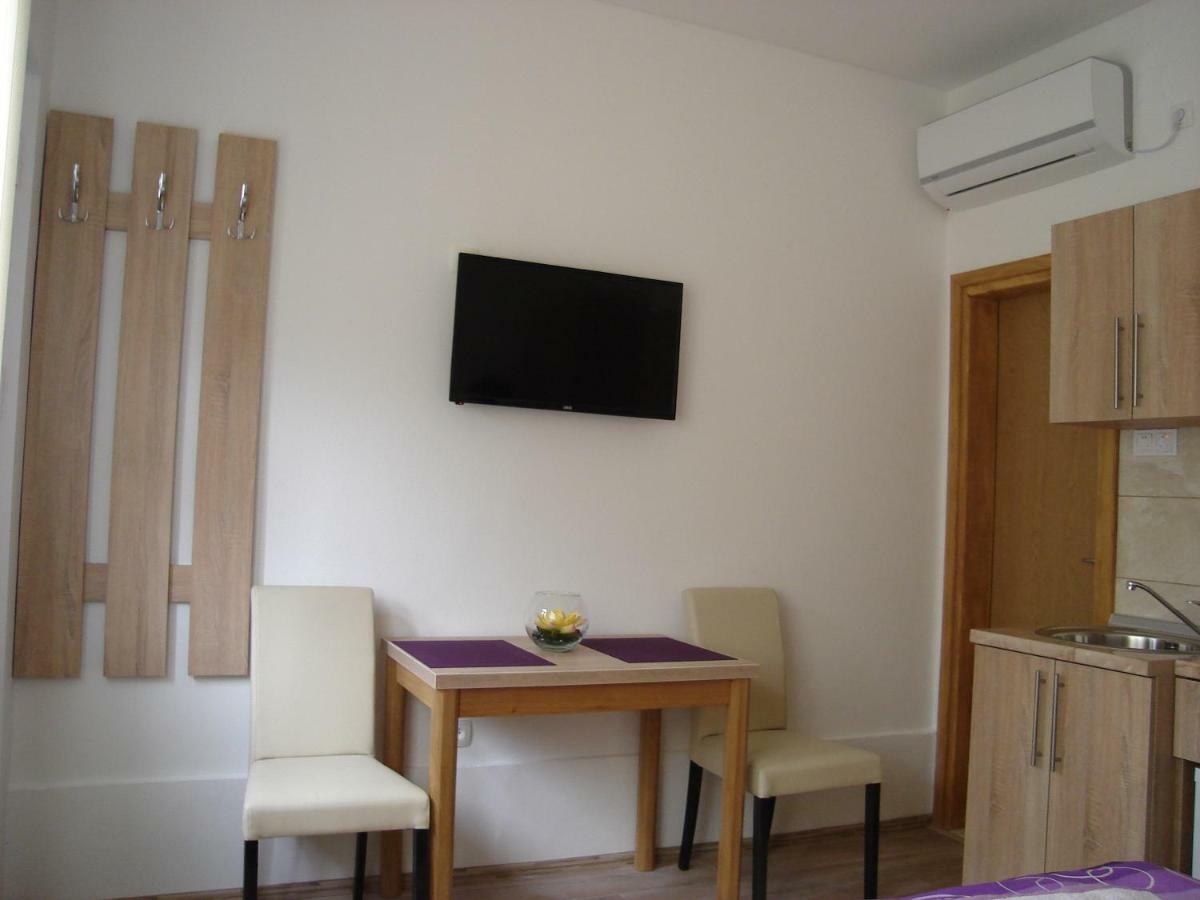 Guest House Konak Kod Danke Trebinje Exterior photo